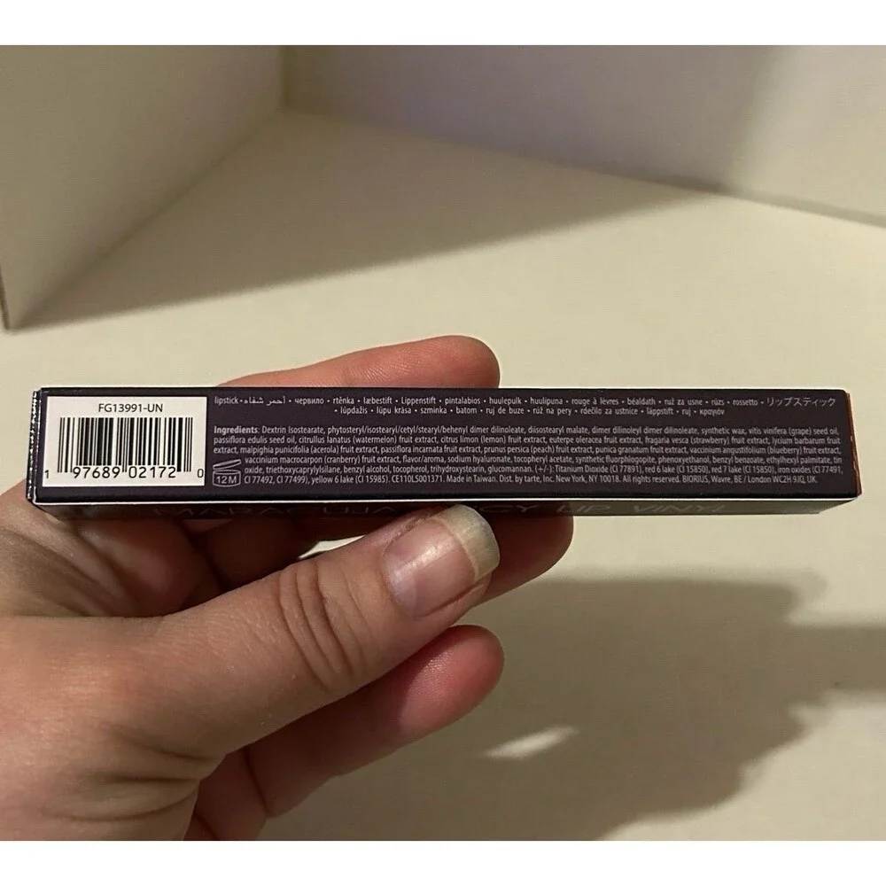 Tarte Maracuja Juicy Lip Vinyl in Shimmering Mixed Berries 2.7 g/0.095 oz